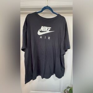 Nike 2XL Women’s shirt
